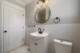 221 Charlotte Ave, Sanford, NC 27330 - Photo 30
