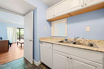 500 Umstead Drive #208, Chapel Hill, NC 27516 - Photo 10
