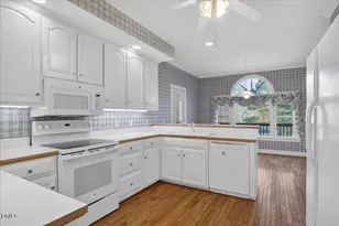 98 Lochridge Dr, Roxboro, NC 27573 - Photo 10