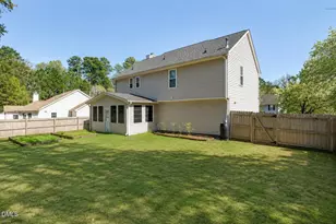 15 N Indian Creek Pl, Durham, NC 27703 - Photo 22