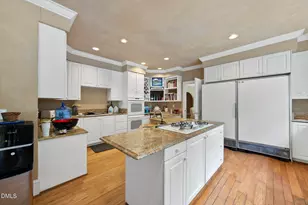 111 Foxridge Rd, Chapel Hill, NC 27514 - Photo 10