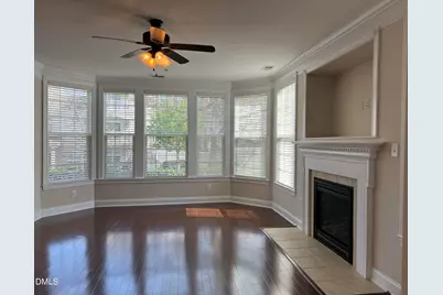 9221 Calabria Drive #121, Raleigh, NC 27617 - Photo 4