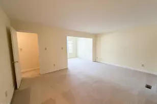 320 Summerwalk Cir, Chapel Hill, NC 27517 - Photo 6