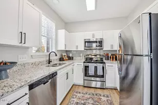 100 Village Crossing Dr, Chapel Hill, NC 27517 - Photo 14