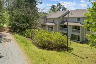 128 Schultz St, Chapel Hill, NC 27514 - Photo 2