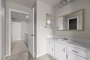 227 Schultz St, Chapel Hill, NC 27514 - Photo 28