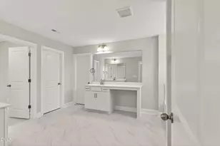 240 Margot Manor Dr, Benson, NC 27504 - Photo 36