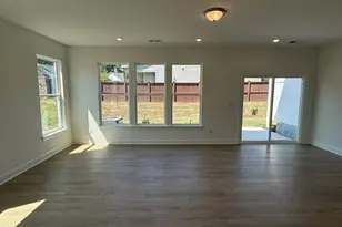 5401 Running Fox Ln, Durham, NC 27703 - Photo 10