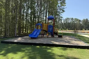 5401 Running Fox Ln, Durham, NC 27703 - Photo 26