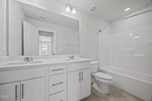 5717 Woodlawn Dr, Durham, NC 27703 - Photo 22