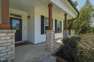 386 Howards Crossing Dr, Wendell, NC 27591 - Photo 4