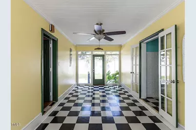 110 W Parker Street, Smithfield, NC 27577 - Photo 2