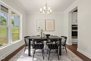 900 SW Maynard Rd, Cary, NC 27511 - Photo 8
