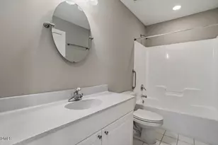 802 Blackberry Ln, Durham, NC 27712 - Photo 28