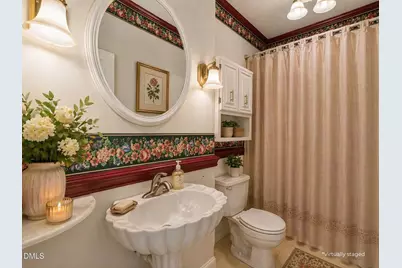 301 E Stanley Street, Four Oaks, NC 27524 - Photo 20