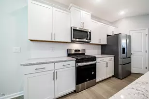 1400 Hollyview Ave, Durham, NC 27703 - Photo 20
