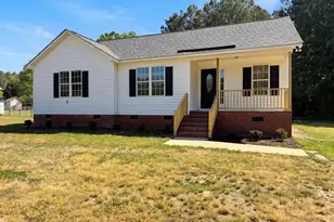131 Sommerset Dr, Clayton, NC 27520 - Photo 2