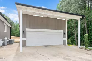1051 Honeycutt Rd, Willow Springs, NC 27592 - Photo 2