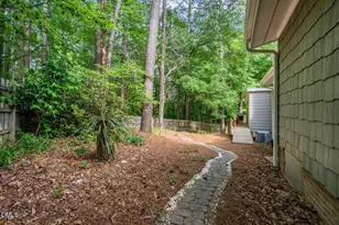 1401 Old Trinity Cir, Raleigh, NC 27607 - Photo 96