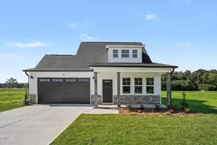 99 Evelene Wy, Clinton, NC 28328 - Photo 1