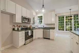 125 Chimney Rise Dr, Cary, NC 27511 - Photo 16