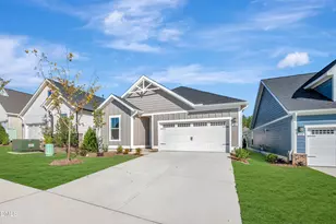 30 Stonesthrow Wy, Fuquay Varina, NC 27526 - Photo 2