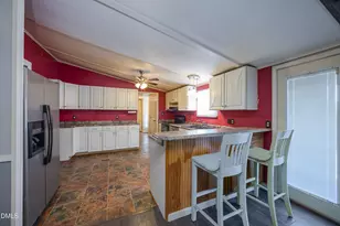 807 Richardson Ave, Fayetteville, NC 28314 - Photo 10
