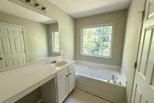 43 Edgebrook Cir, Durham, NC 27703 - Photo 10