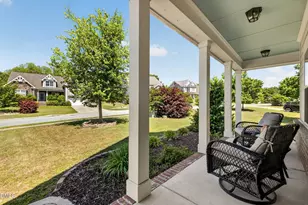 18 Heathgreen Dr, Clayton, NC 27527 - Photo 6