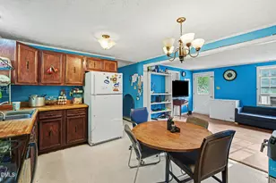2505 Neville Rd, Chapel Hill, NC 27516 - Photo 8
