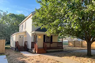 410 Madison St, Roanoke Rapids, NC 27870 - Photo 1