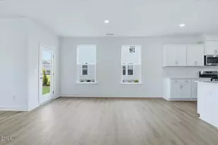 1404 Green Cypress Dr, Zebulon, NC 27597 - Photo 12