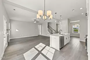 10 Diamond Crk Dr, Zebulon, NC 27597 - Photo 10