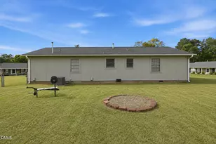 3366 Vardaman Ave, Hope Mills, NC 28348 - Photo 14
