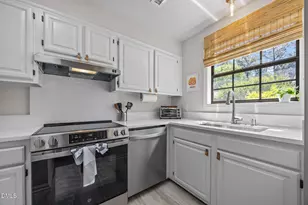 105 Fidelity St, Carrboro, NC 27510 - Photo 12