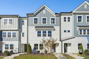 1062 Zelkova Ln, Chapel Hill, NC 27517 - Photo 2