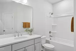 1062 Zelkova Ln, Chapel Hill, NC 27517 - Photo 4