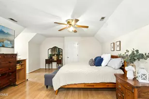 209 Butternut, Chapel Hill, NC 27514 - Photo 20