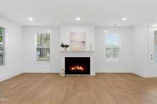 700 Mildred Oaks Ct, Cary, NC 27519 - Photo 10
