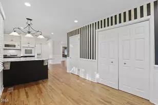 1105 S Vermont St, Smithfield, NC 27577 - Photo 10
