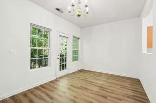 10 Moorefield Ct, Durham, NC 27705 - Photo 16