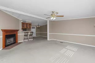 199 Iris Bryant Rd, Erwin, NC 28339 - Photo 4