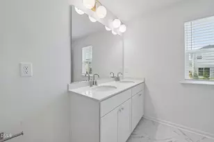512 Sunset Lk Dr, Durham, NC 27703 - Photo 22