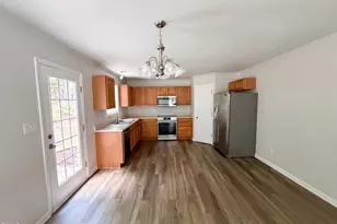 708 Woodgreen Dr, Durham, NC 27704 - Photo 2