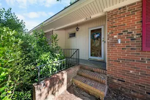 1019 Garden Ct, Burlington, NC 27215 - Photo 2