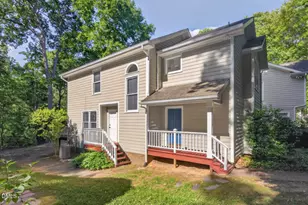 114 Channing Ln, Chapel Hill, NC 27516 - Photo 2