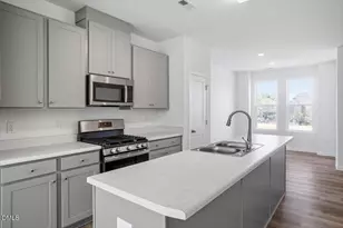 443 N Fisher St, Raleigh, NC 27610 - Photo 14