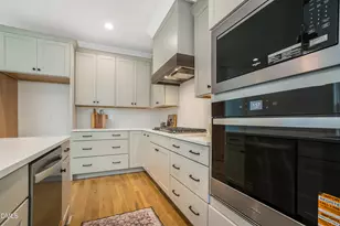 502 W Chatham St, Apex, NC 27502 - Photo 28