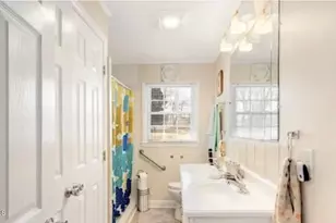 810 Milton Rd, Durham, NC 27712 - Photo 16