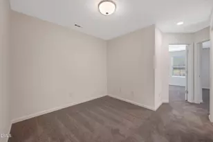 5102 Silver Brk Rd, Durham, NC 27703 - Photo 10